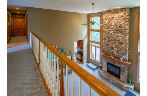 1830 White Water Cove, Plover, WI 54467