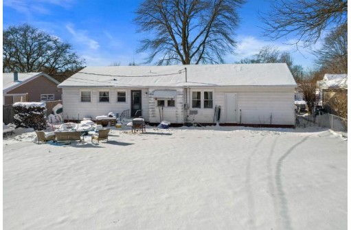 1221 13th Street South, Wisconsin Rapids, WI 54494