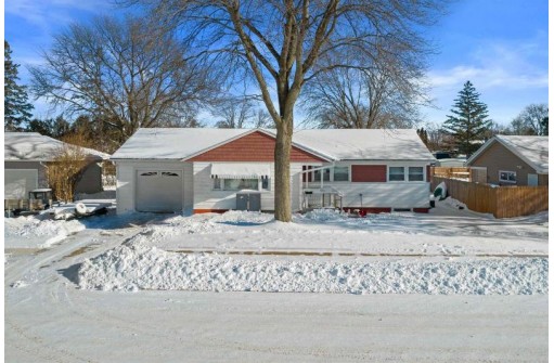 1221 13th Street South, Wisconsin Rapids, WI 54494