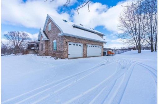 4011 Stoneridge Drive, Wausau, WI 54403