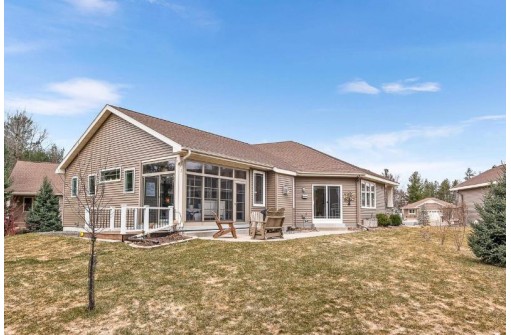 2525 Peppertree Place, Plover, WI 54467