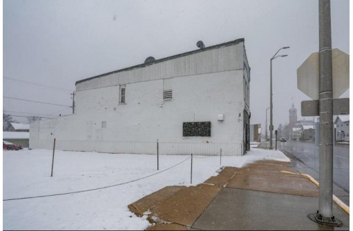 1319 East Main Street, Merrill, WI 54452