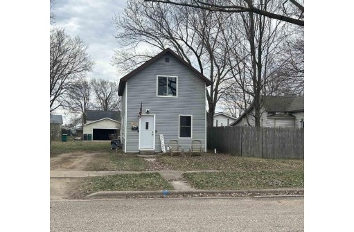 107 5th Street, Nekoosa, WI 54457