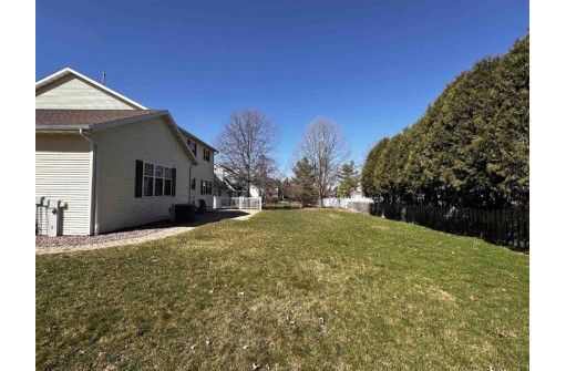 1213 Ridge Road, Marshfield, WI 54449