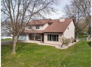 401 South Schmidt Avenue Marshfield, WI 54449