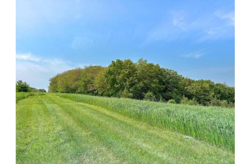 N6737 Kuhl Road, Waterloo, WI 53594