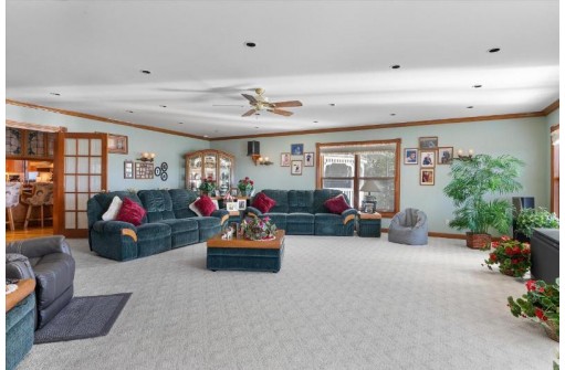 3159 East Lake Shore Drive, Twin Lakes, WI 53181