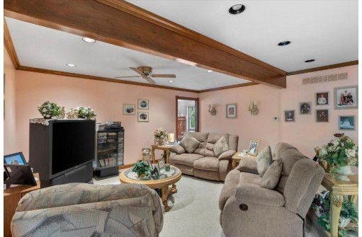 3159 East Lake Shore Drive, Twin Lakes, WI 53181