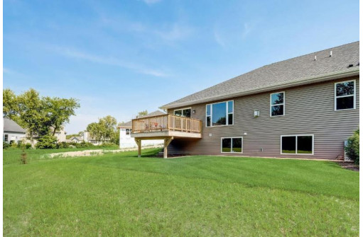 5216 Briarwood Circle, Racine, WI 53402