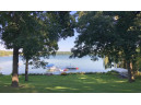 4886 North Hewitts Point Road, Oconomowoc, WI 53066