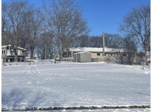 1508 Highlandview Drive West Bend, WI 53095