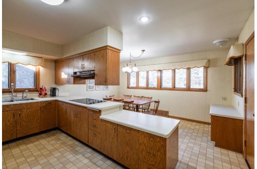 2529 Madison Place, La Crosse, WI 54601