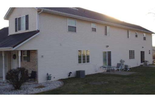 1569 Alamosa Trail, Howard, WI 54313-3967