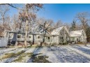 288 Stearns Road, Fontana, WI 53125