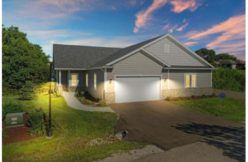 485 Tindalls Nest, Twin Lakes, WI 53181