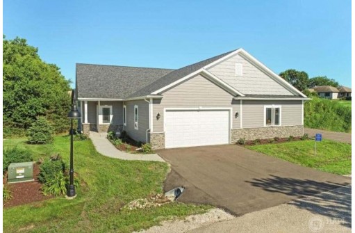 485 Tindalls Nest, Twin Lakes, WI 53181