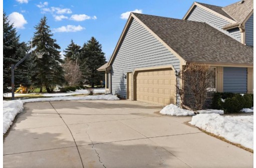 319 Regatta Drive, Port Washington, WI 53074