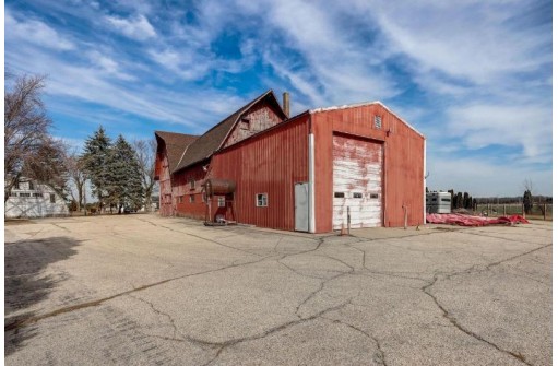 W8005 Highway 11, Delavan, WI 53115