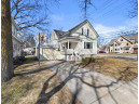 W65N699 St John Avenue, Cedarburg, WI 53012-1939