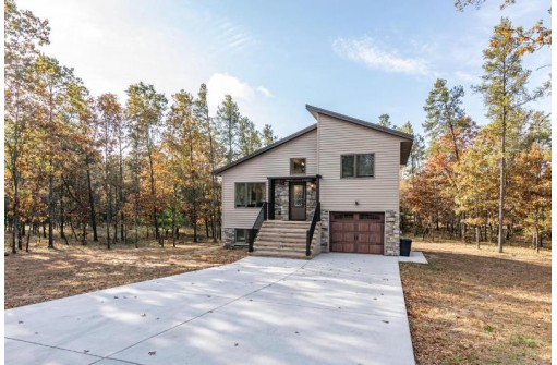 1171 Arrowhead Trail, Nekoosa, WI 54457