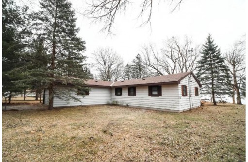 W559 Deer Lane, Montello, WI 53949