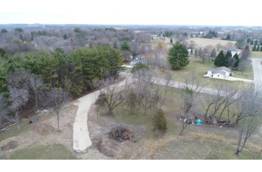 N1643 County Road K, Fort Atkinson, WI 53538