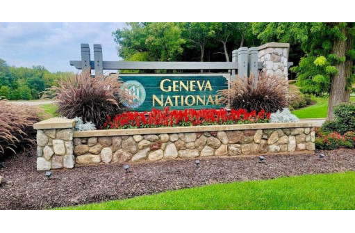 1310 Waterview Court 38-29, Lake Geneva, WI 53147