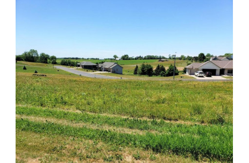 LOT 28 16th Fairway Drive, Viroqua, WI 54665-0000