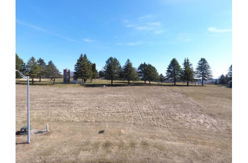 LOT 28 16th Fairway Drive, Viroqua, WI 54665-0000