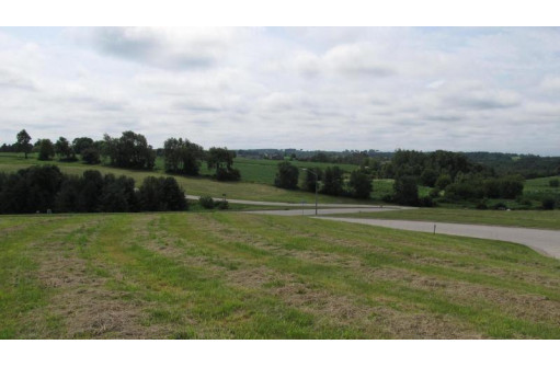 LOT 9 West Point Circle, Viroqua, WI 54665-0000