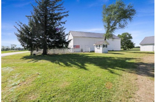 W512 Hafs Road, Genoa City, WI 53128-1113