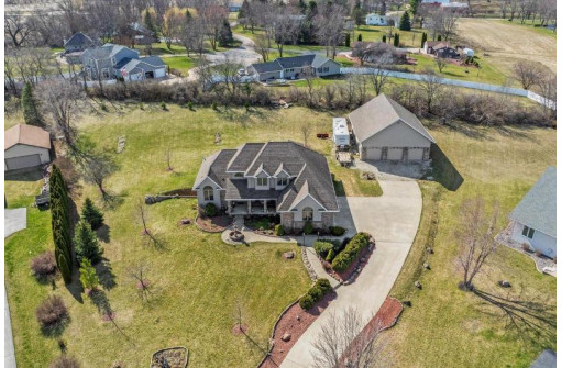 W9629 Breidsan Hill Drive, Whitewater, WI 53190