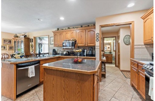 W9629 Breidsan Hill Drive, Whitewater, WI 53190