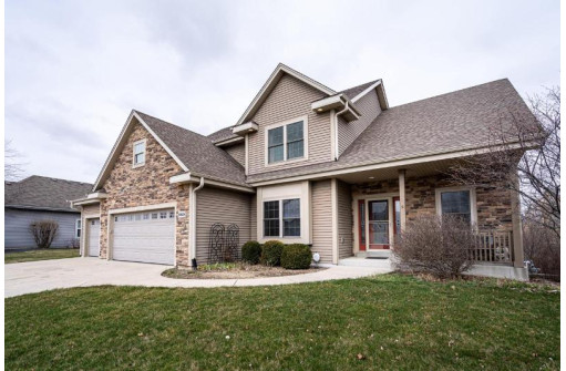 8048 Creek View Lane, Mount Pleasant, WI 53406-2142