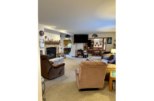 212 Walden Oaks Way, Nekoosa, WI 54457