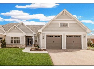 6115 West Woods Lane 7A Mequon, WI 53092