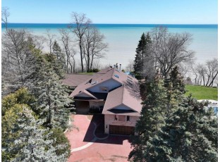 6990 North Barnett Lane Fox Point, WI 53217-3603