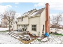 2146 Deer Path, Waukesha, WI 53189-8237