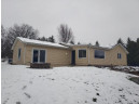 N1446 Coolidge Road, Oconomowoc, WI 53066-9533