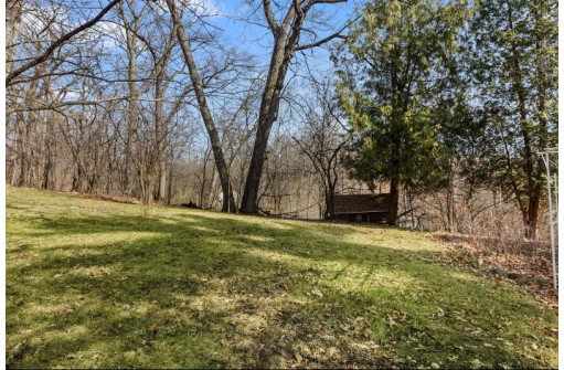 N3141 Canary Road, Lake Geneva, WI 53147