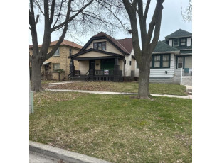 4642 North 30th Street Milwaukee, WI 53209-6016