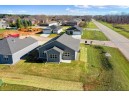 1902 Creekwood Court, Manitowoc, WI 54220