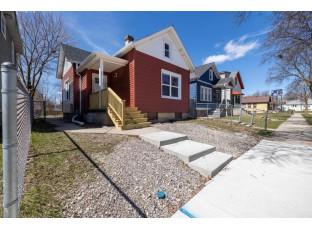 2217 North Buffum Street Milwaukee, WI 53212