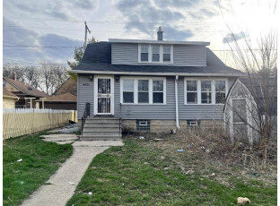 4535 West Fond Du Lac Avenue Milwaukee, WI 53216