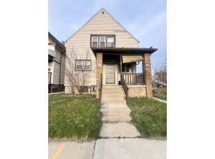 2750 North 35th Street Milwaukee, WI 53210