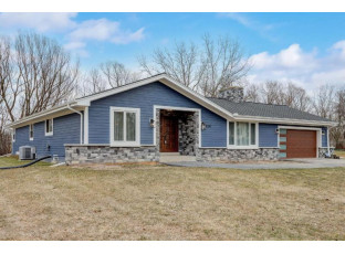 3200 San Juan Trail Brookfield, WI 53005-7610