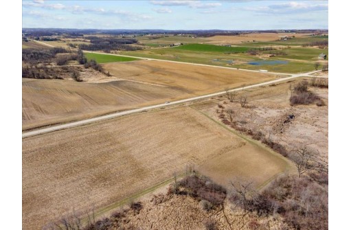 LT3 Breitag Road, Lomira, WI 53048