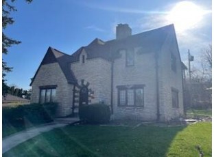 10335 West Woodward Avenue Wauwatosa, WI 53222-2361