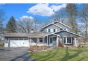 929 North Genesee Woods Drive, Summit, WI 53066