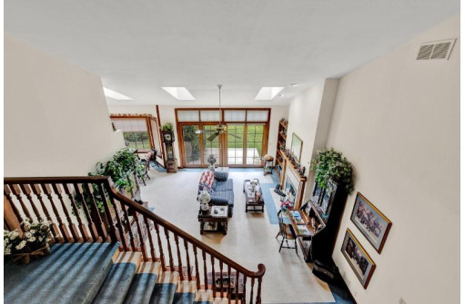 7396 South Williams Court, Franklin, WI 53132-9662